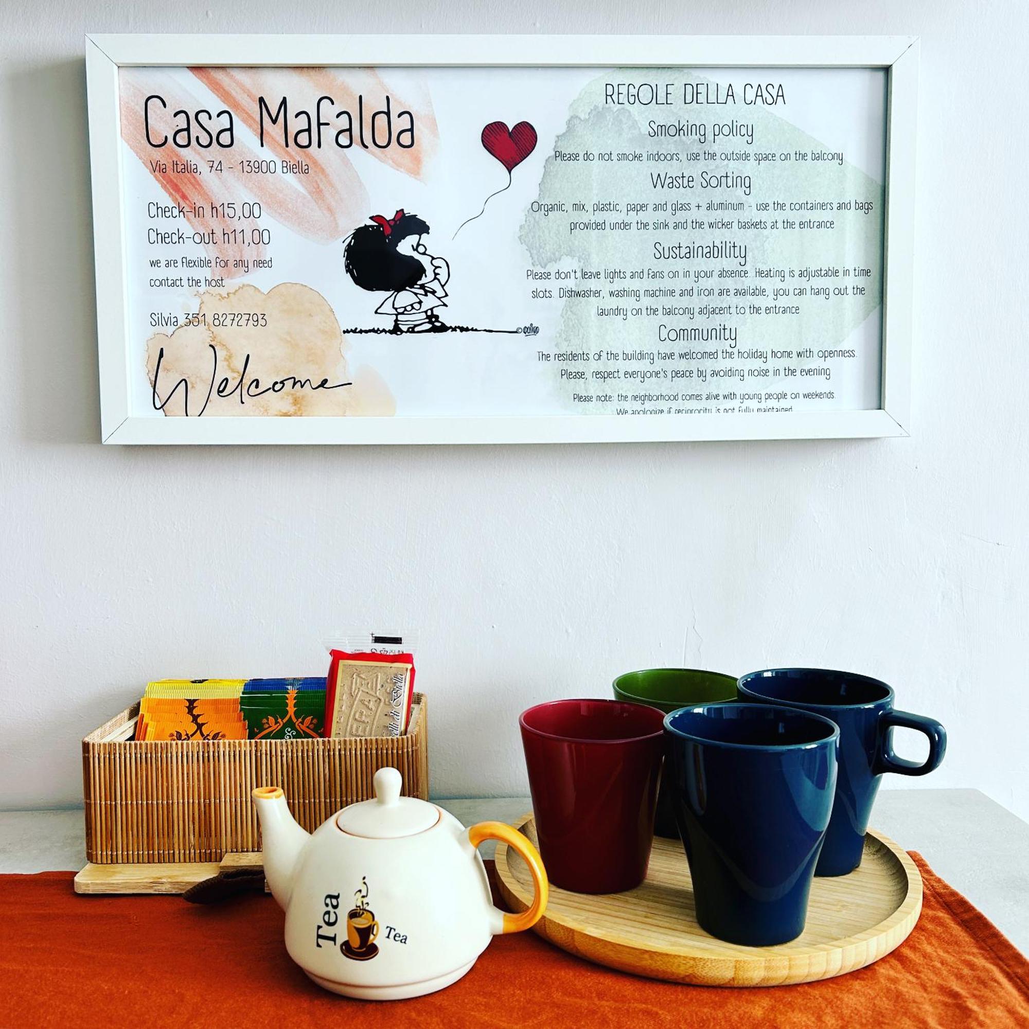 Casa Mafalda Trilocale In Centro Biella Buitenkant foto